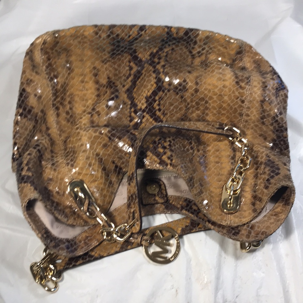 Michael Kors Brown Snake Print Leather With Heavy Gold Chain Link Tote Bag Purse - Picture 6 of 7